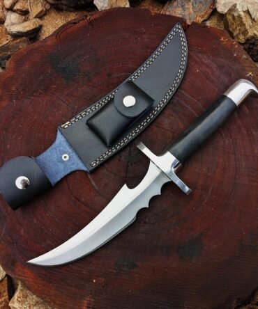 Rambo Bowie Knife