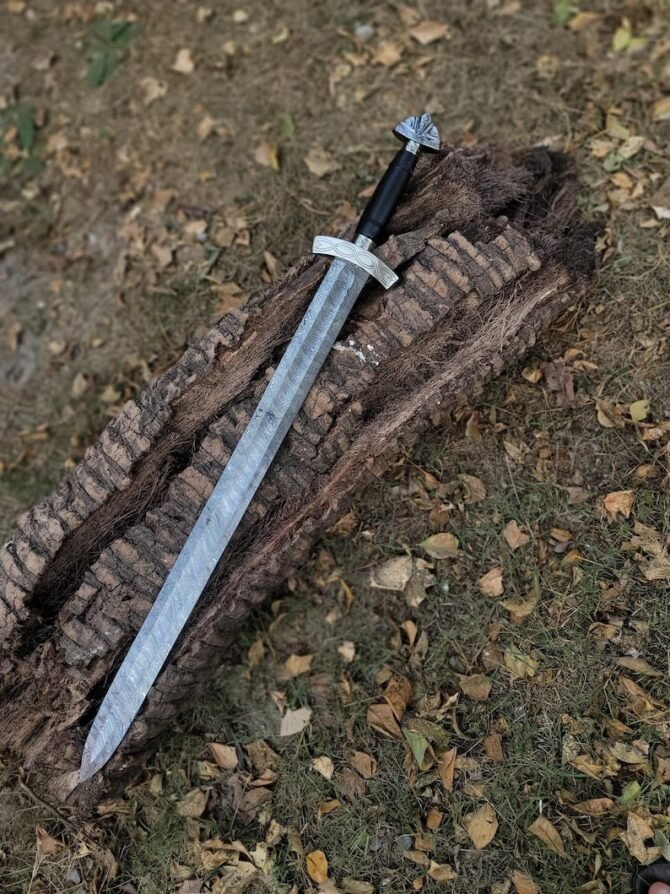 Custom Damascus Viking Sword – Hand Forged Norse Blade - Image 2