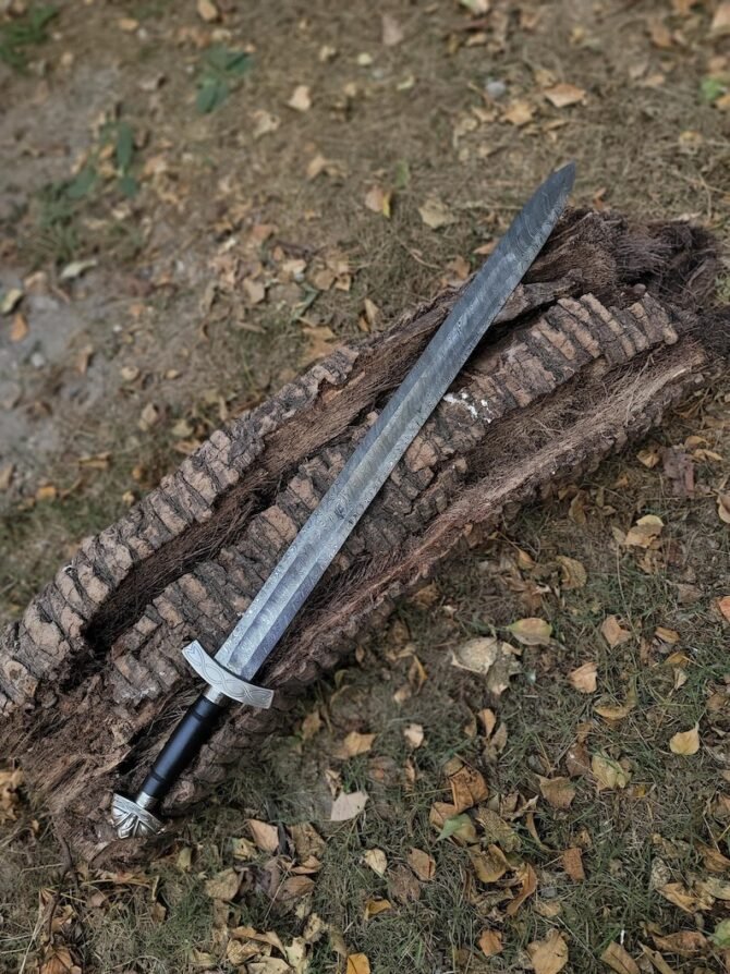 Custom Damascus Viking Sword – Hand Forged Norse Blade - Image 3