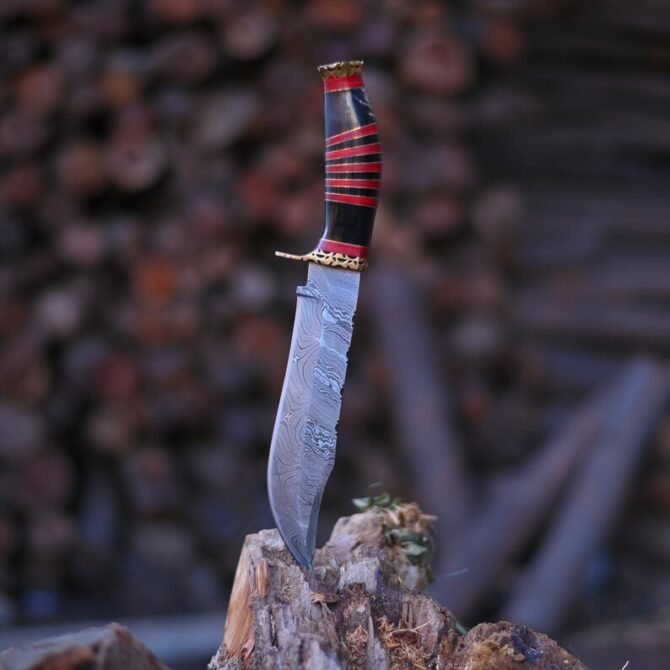 Vintage Damascus Steel Knife | Custom Handmade Damascus Hunting Camping Bowie Knife - Image 6