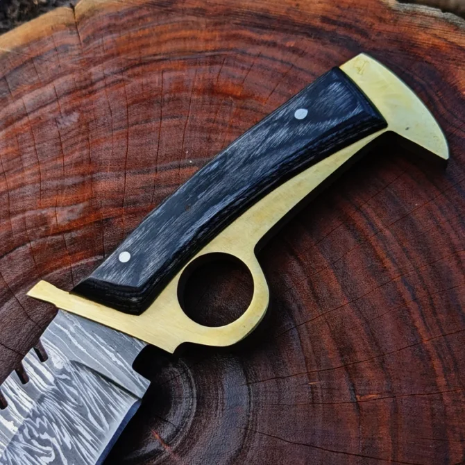 Walking Dead Knife: Replica Bowie Daryl Finger Guard Damascus Steel Knife With Brass - Image 7