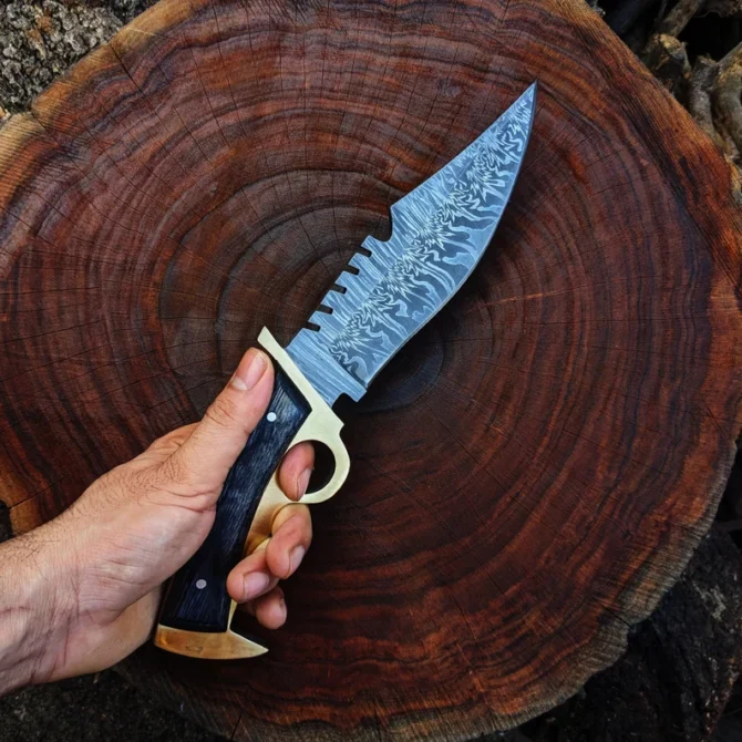 Walking Dead Knife: Replica Bowie Daryl Finger Guard Damascus Steel Knife With Brass - Image 5